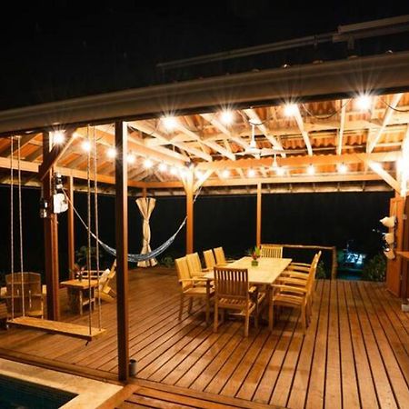 Casa Marlin Panzió Bocas Town Kültér fotó