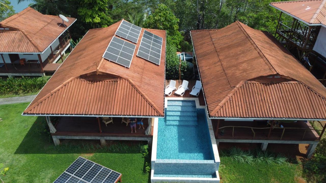 Casa Marlin Panzió Bocas Town Kültér fotó